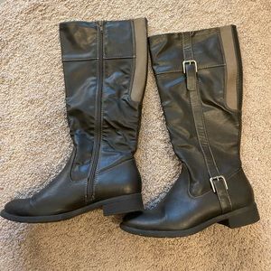 Bass boots